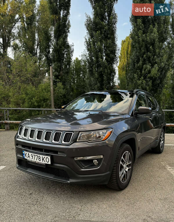 Позашляховик / Кросовер Jeep Compass 2017 в Києві
