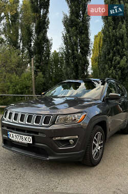 Внедорожник / Кроссовер Jeep Compass 2017 в 
