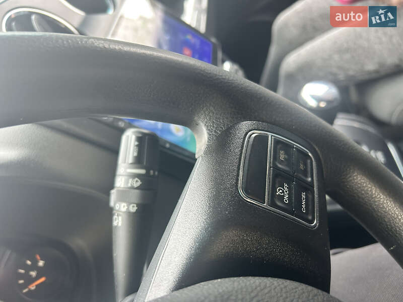 Внедорожник / Кроссовер Jeep Compass 2015 в Киеве