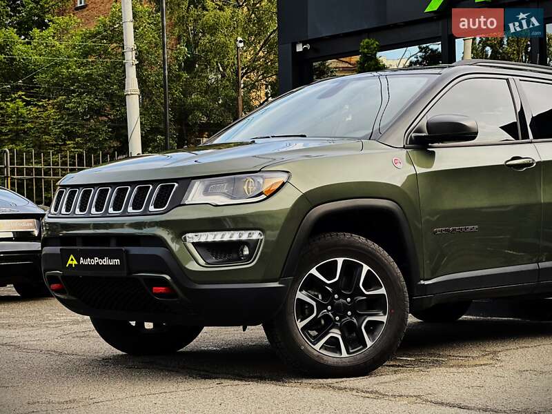 Внедорожник / Кроссовер Jeep Compass 2020 в Киеве