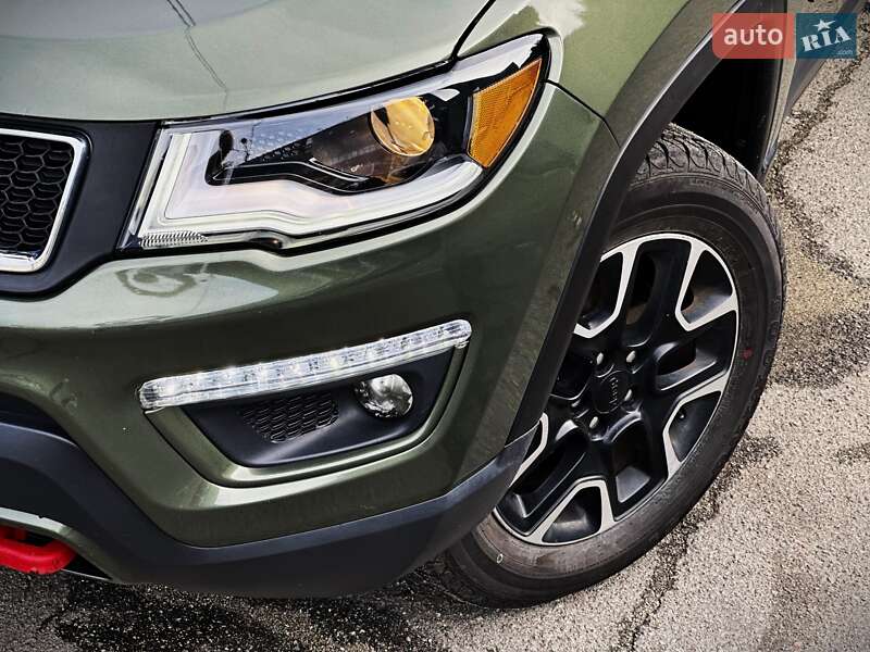 Внедорожник / Кроссовер Jeep Compass 2020 в Киеве
