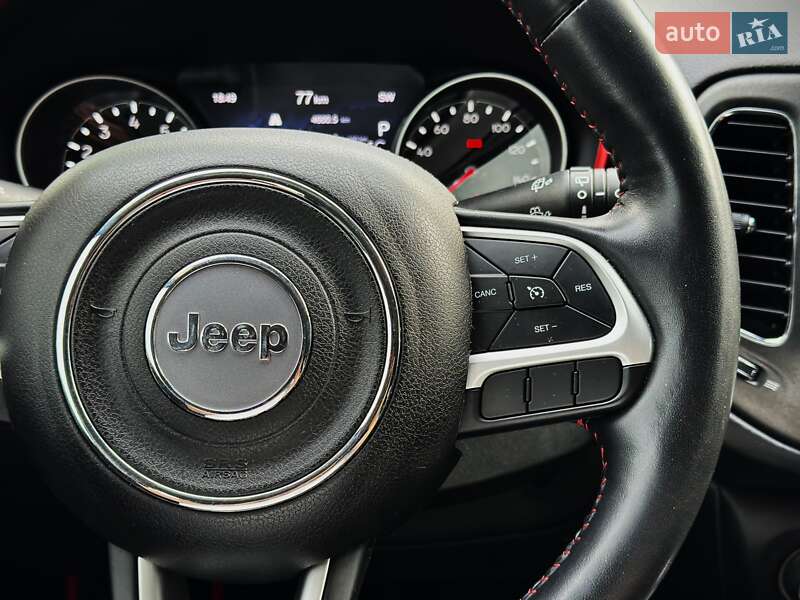 Внедорожник / Кроссовер Jeep Compass 2020 в Киеве