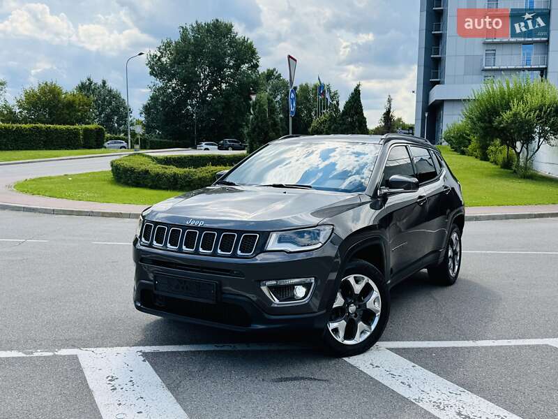Внедорожник / Кроссовер Jeep Compass 2019 в Киеве
