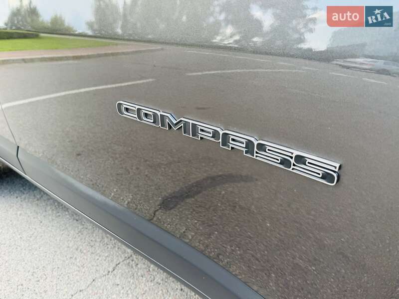 Внедорожник / Кроссовер Jeep Compass 2019 в Киеве