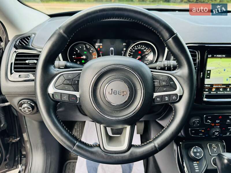 Внедорожник / Кроссовер Jeep Compass 2019 в Киеве