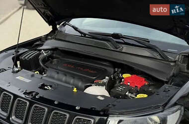 Внедорожник / Кроссовер Jeep Compass 2020 в 