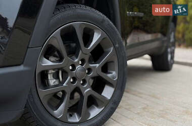 Внедорожник / Кроссовер Jeep Compass 2020 в 