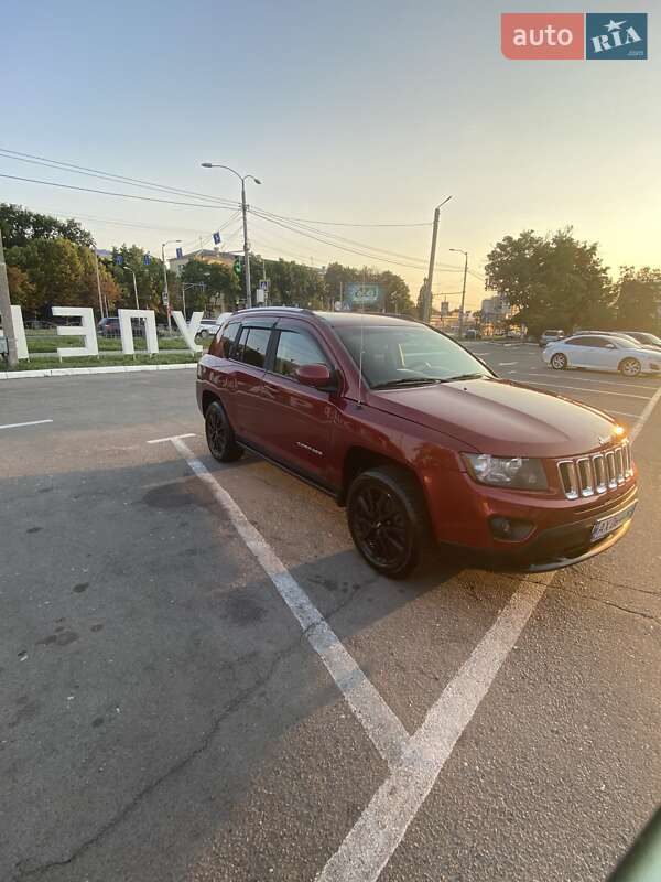 Внедорожник / Кроссовер Jeep Compass 2013 в Харькове