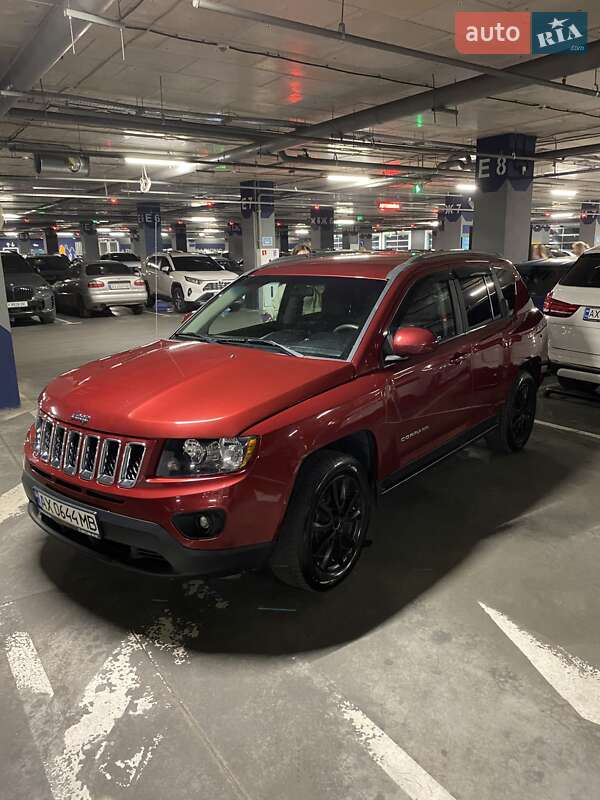 Внедорожник / Кроссовер Jeep Compass 2013 в Харькове