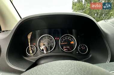 Внедорожник / Кроссовер Jeep Compass 2014 в 