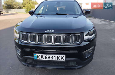 Внедорожник / Кроссовер Jeep Compass 2019 в 
