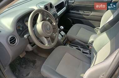 Внедорожник / Кроссовер Jeep Compass 2016 в 