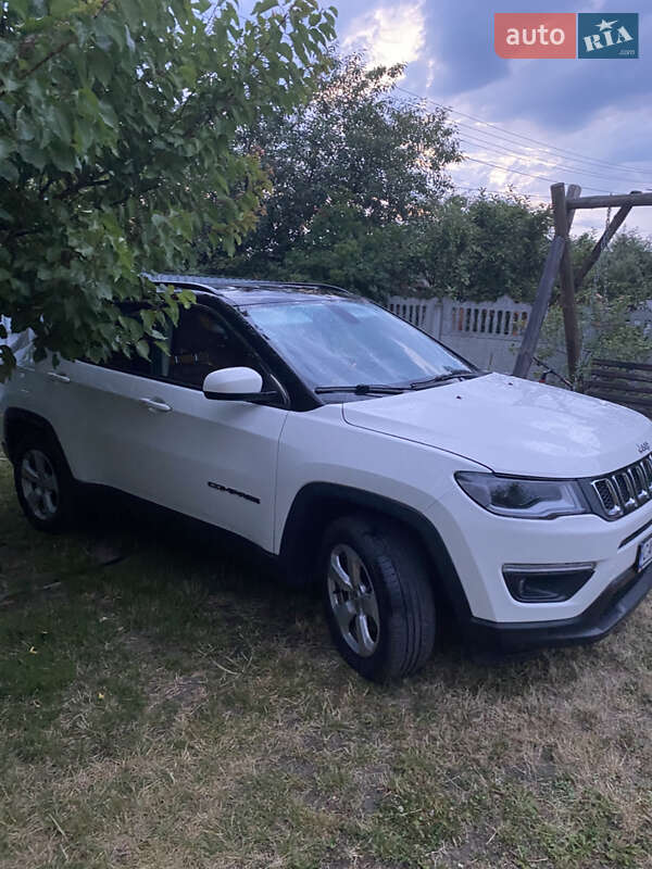 Внедорожник / Кроссовер Jeep Compass 2017 в Черкассах