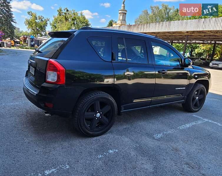 Позашляховик / Кросовер Jeep Compass 2012 в Баришівка