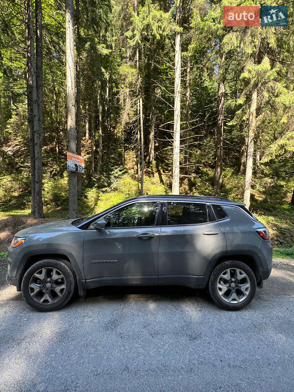Внедорожник / Кроссовер Jeep Compass 2019 в Львове