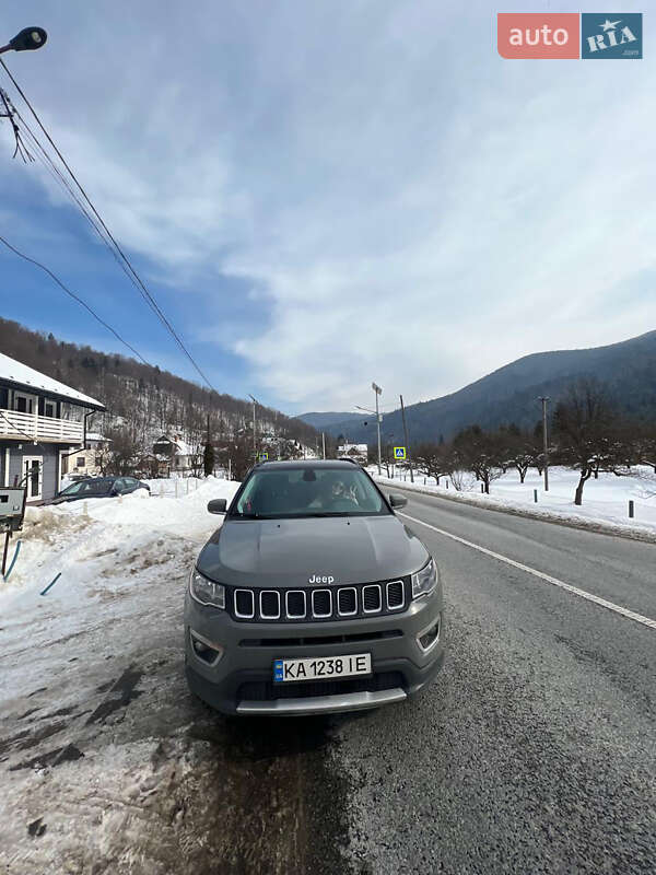 Внедорожник / Кроссовер Jeep Compass 2019 в Львове