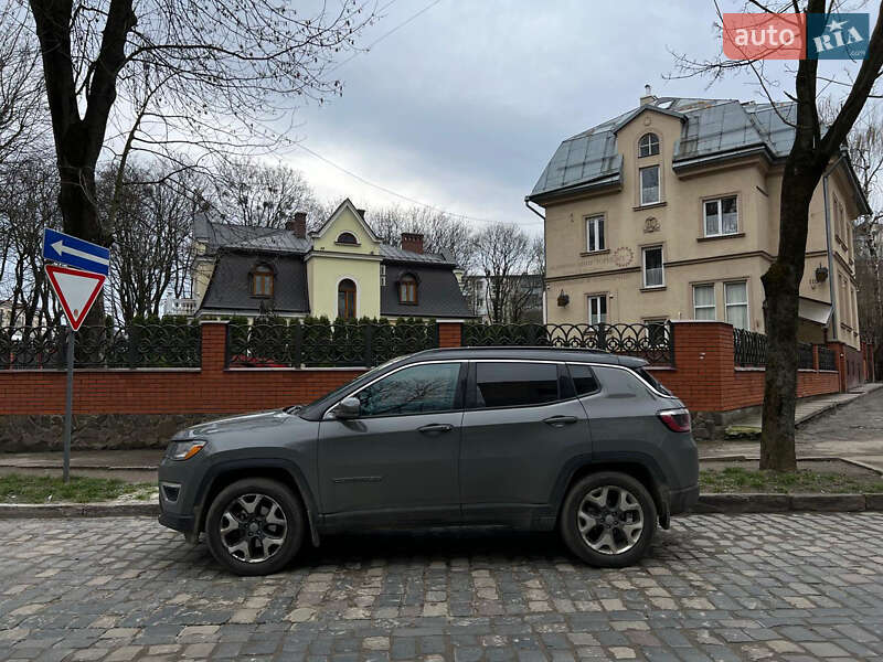 Внедорожник / Кроссовер Jeep Compass 2019 в Львове