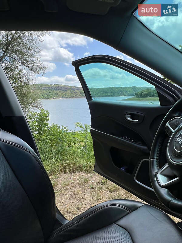 Внедорожник / Кроссовер Jeep Compass 2019 в Львове