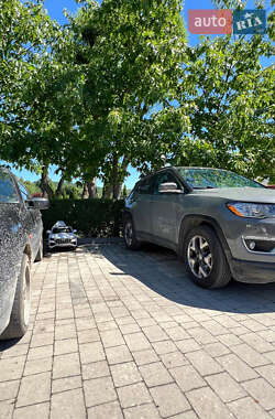 Внедорожник / Кроссовер Jeep Compass 2019 в 