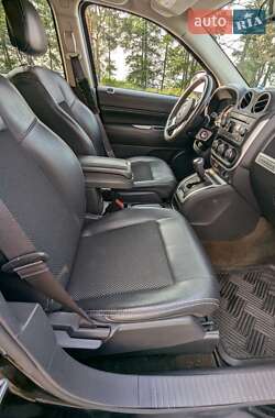 Внедорожник / Кроссовер Jeep Compass 2016 в 