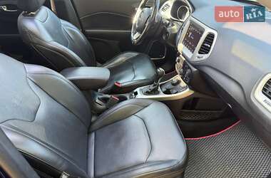 Внедорожник / Кроссовер Jeep Compass 2019 в 