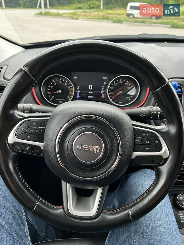 Внедорожник / Кроссовер Jeep Compass 2020 в Киеве