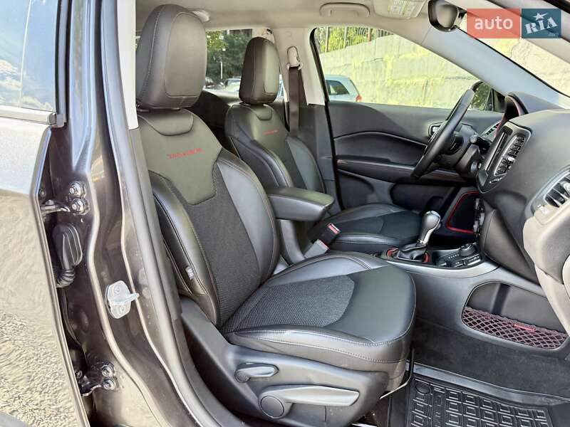 Внедорожник / Кроссовер Jeep Compass 2019 в Харькове