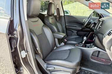 Внедорожник / Кроссовер Jeep Compass 2019 в 