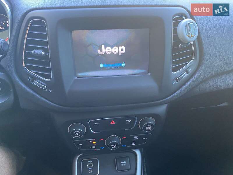 Внедорожник / Кроссовер Jeep Compass 2018 в Луцке