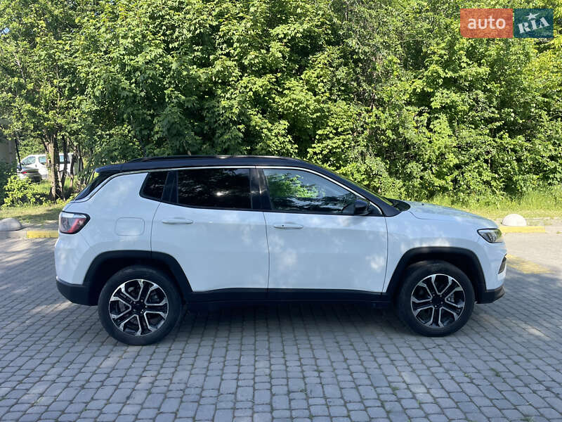 Позашляховик / Кросовер Jeep Compass 2022 в Львові