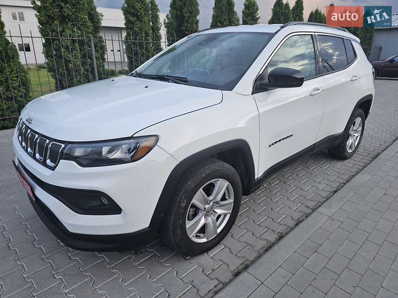 Внедорожник / Кроссовер Jeep Compass 2022 в 