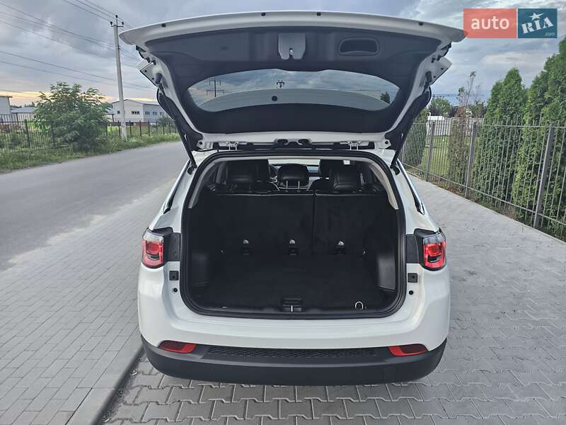Внедорожник / Кроссовер Jeep Compass 2022 в Киеве фото 11 Внедорожник / Кроссовер Jeep Compass 2022 в Киеве