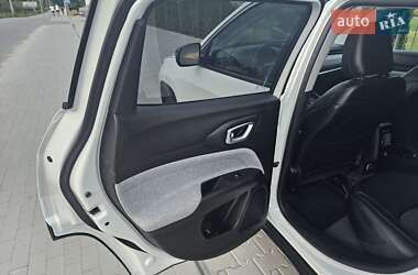 Внедорожник / Кроссовер Jeep Compass 2022 в 