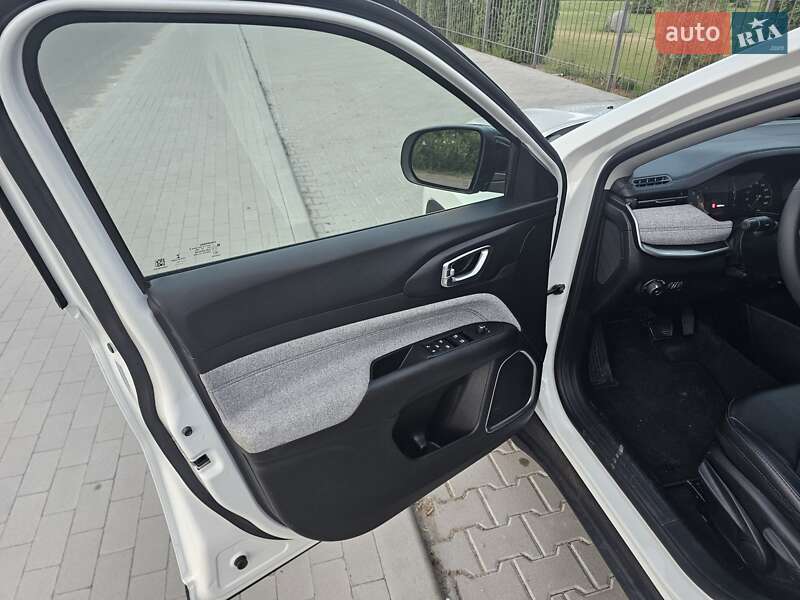 Внедорожник / Кроссовер Jeep Compass 2022 в Киеве фото 17 Внедорожник / Кроссовер Jeep Compass 2022 в Киеве