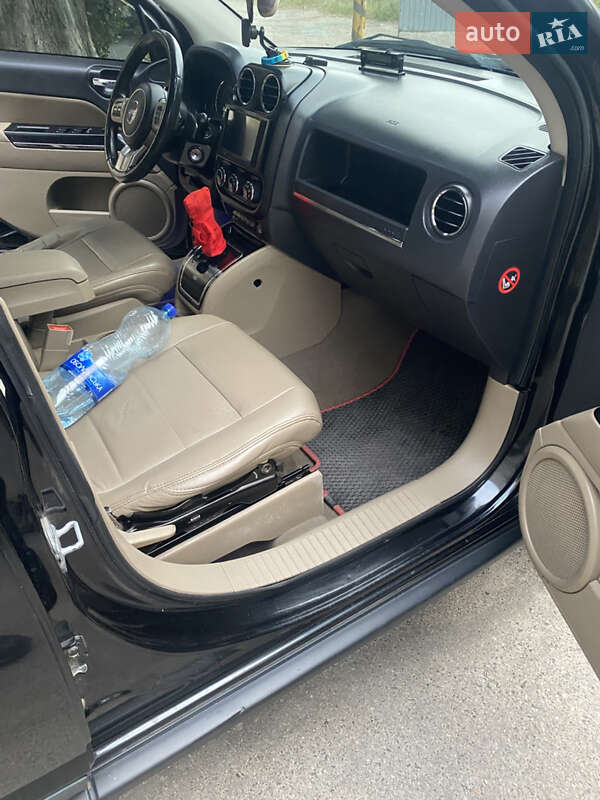 Внедорожник / Кроссовер Jeep Compass 2011 в Броварах