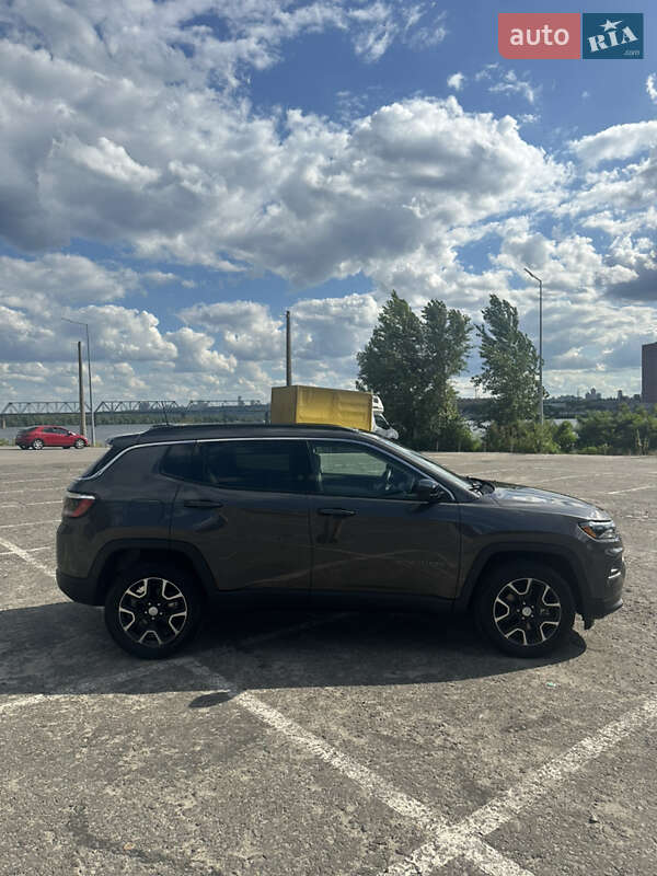 Внедорожник / Кроссовер Jeep Compass 2021 в Киеве