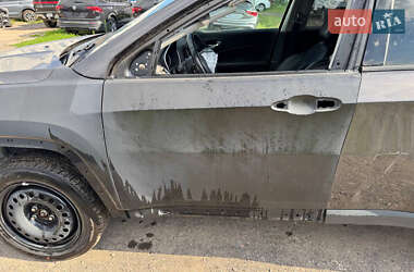 Внедорожник / Кроссовер Jeep Compass 2018 в 
