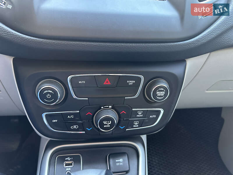 Внедорожник / Кроссовер Jeep Compass 2018 в Ивано-Франковске фото 13 Внедорожник / Кроссовер Jeep Compass 2018 в Ивано-Франковске