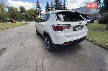 Внедорожник / Кроссовер Jeep Compass 2017 в 