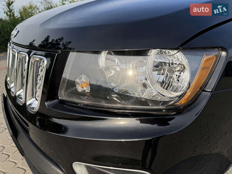 Внедорожник / Кроссовер Jeep Compass 2016 в Шептицькому