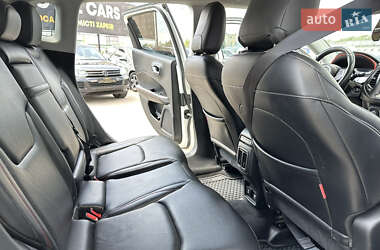 Внедорожник / Кроссовер Jeep Compass 2017 в 