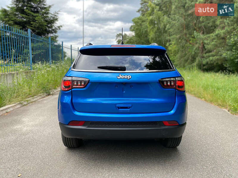 Внедорожник / Кроссовер Jeep Compass 2018 в Киеве