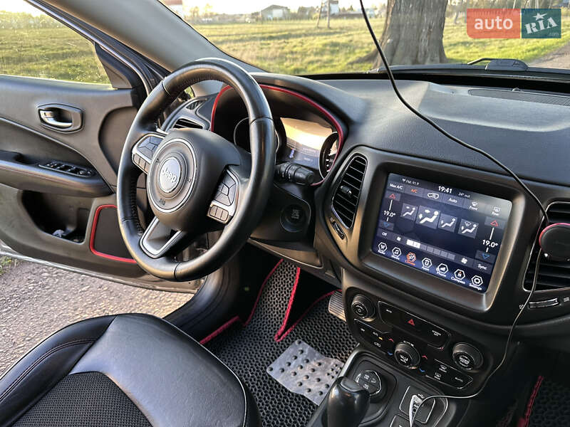 Внедорожник / Кроссовер Jeep Compass 2018 в Львове фото 20 Внедорожник / Кроссовер Jeep Compass 2018 в Львове