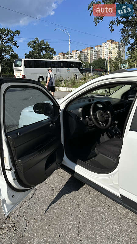 Внедорожник / Кроссовер Jeep Compass 2015 в Хмельницком фото 6 Внедорожник / Кроссовер Jeep Compass 2015 в Хмельницком