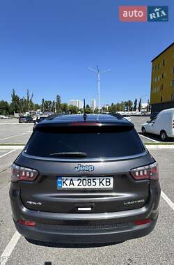 Внедорожник / Кроссовер Jeep Compass 2019 в 