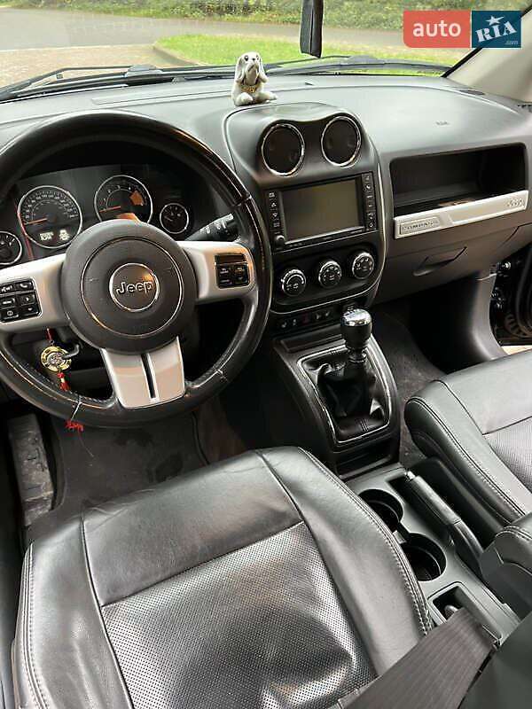 Внедорожник / Кроссовер Jeep Compass 2013 в Львове