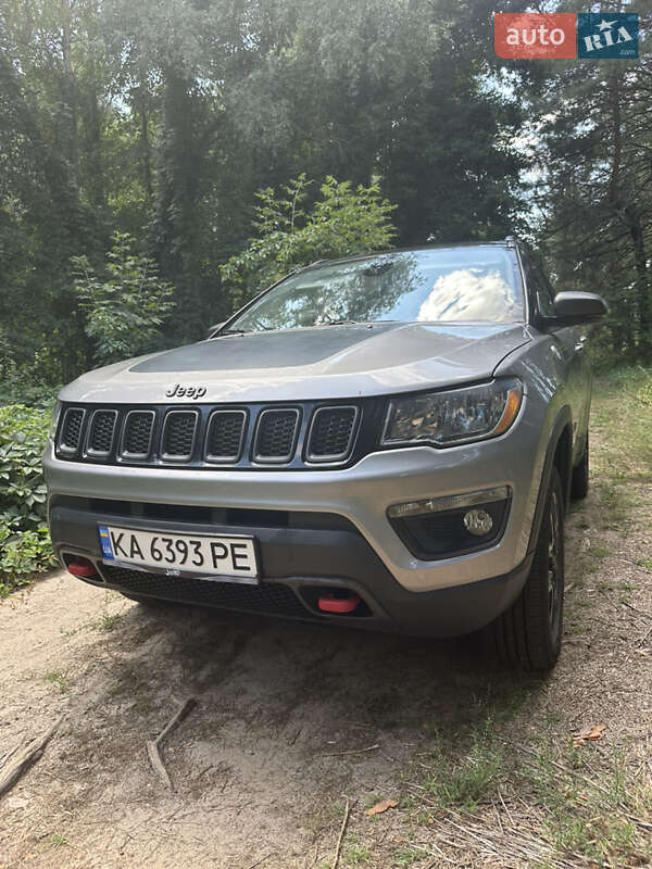 Внедорожник / Кроссовер Jeep Compass 2019 в Киеве