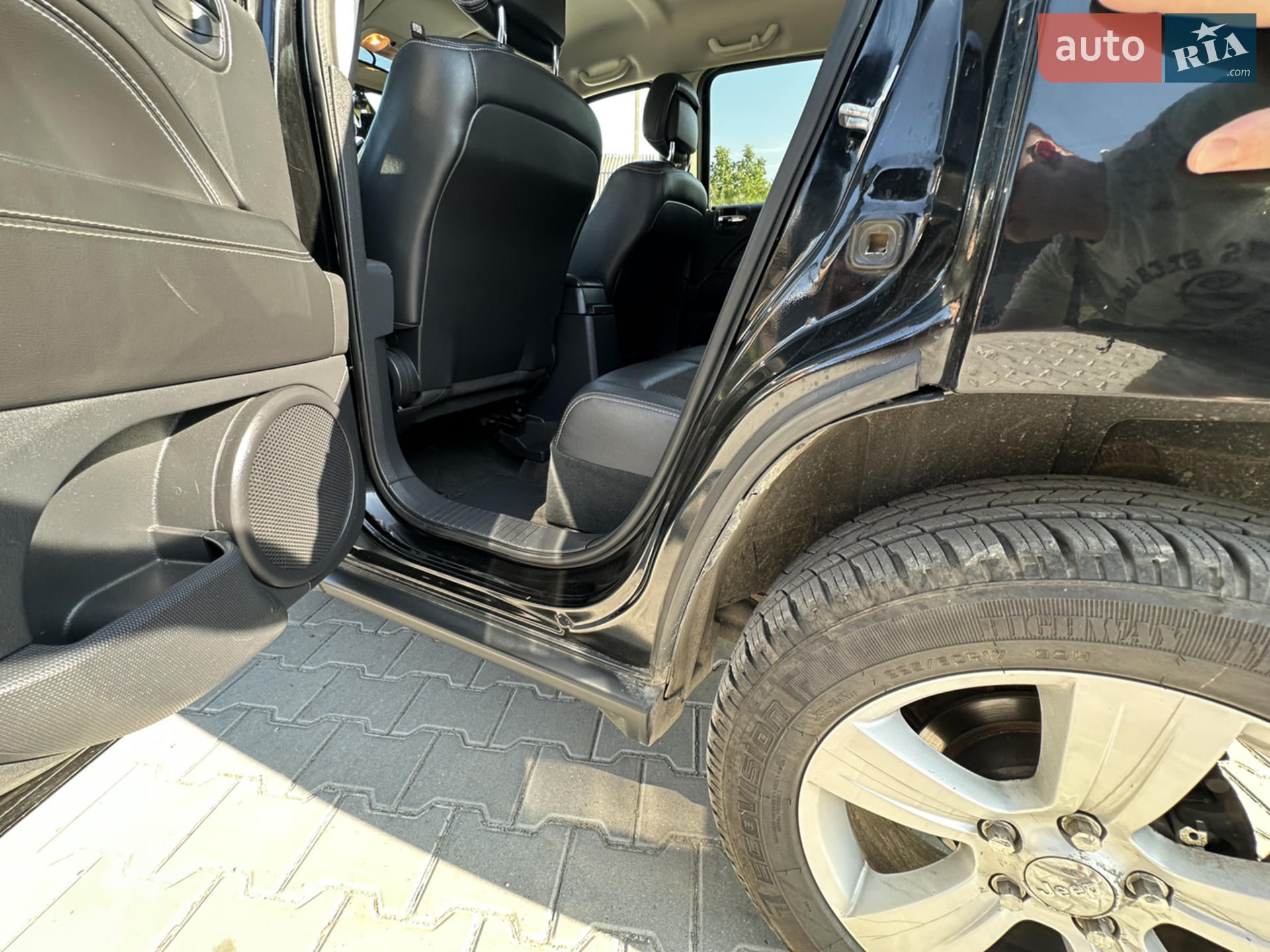 2016 Jeep Compass - мініатюра 30