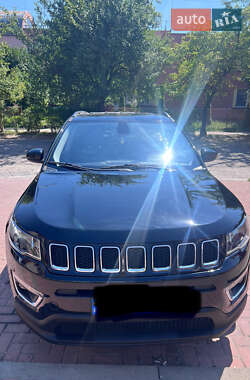 Внедорожник / Кроссовер Jeep Compass 2017 в Ужгороде