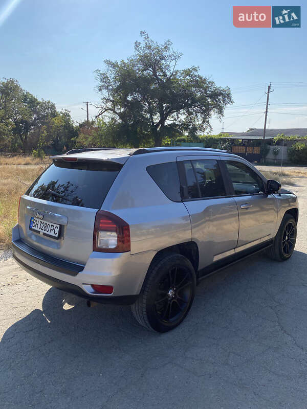 Внедорожник / Кроссовер Jeep Compass 2014 в Одессе фото 3 Внедорожник / Кроссовер Jeep Compass 2014 в Одессе